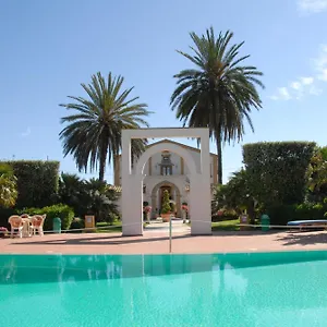 https://hotel-villa-palocla.sicilyhotelsitaly.net